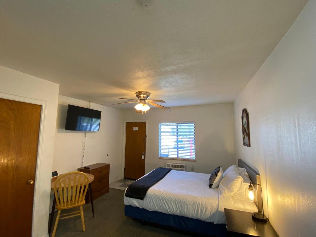 Kettle Falls Columbia Point Resort מראה חיצוני תמונה