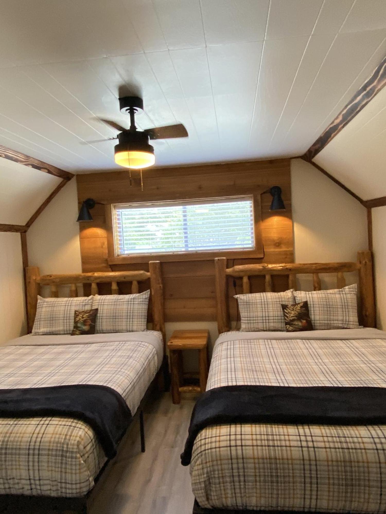 Kettle Falls Columbia Point Resort מראה חיצוני תמונה