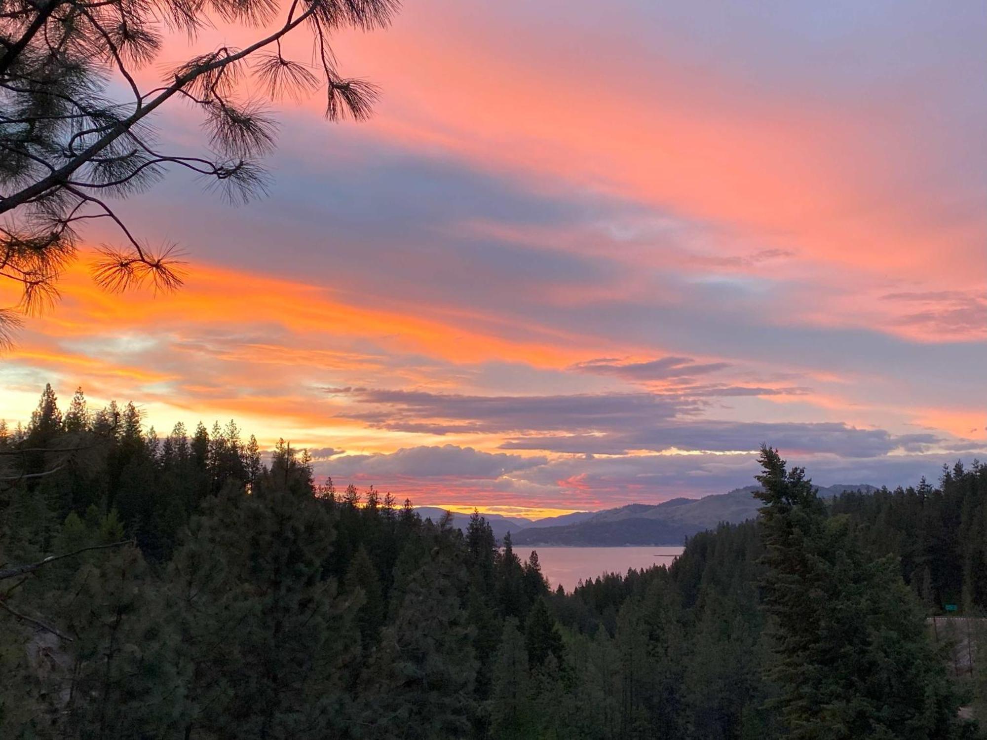 Kettle Falls Columbia Point Resort מראה חיצוני תמונה